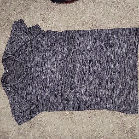 Lululemon Swiftly Tech SS - Picture 1 of 3